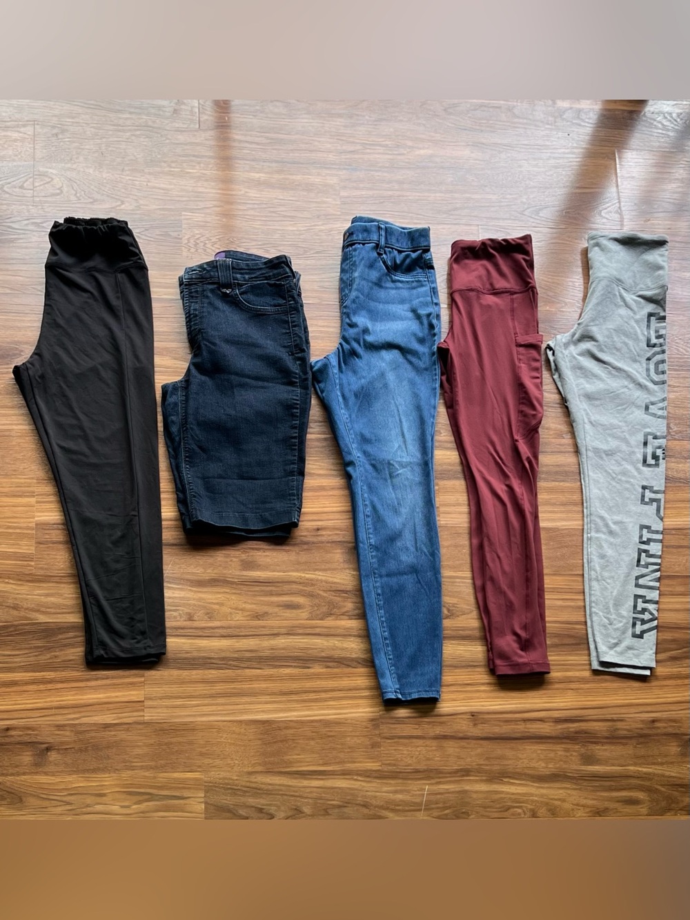 5 Women’s Bottoms Bundle Size Medium
